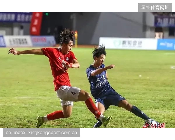 球迷的“精彩呼唤”：如何让比赛真正“活起来”？——从“不够精彩”到“爆满场面”
